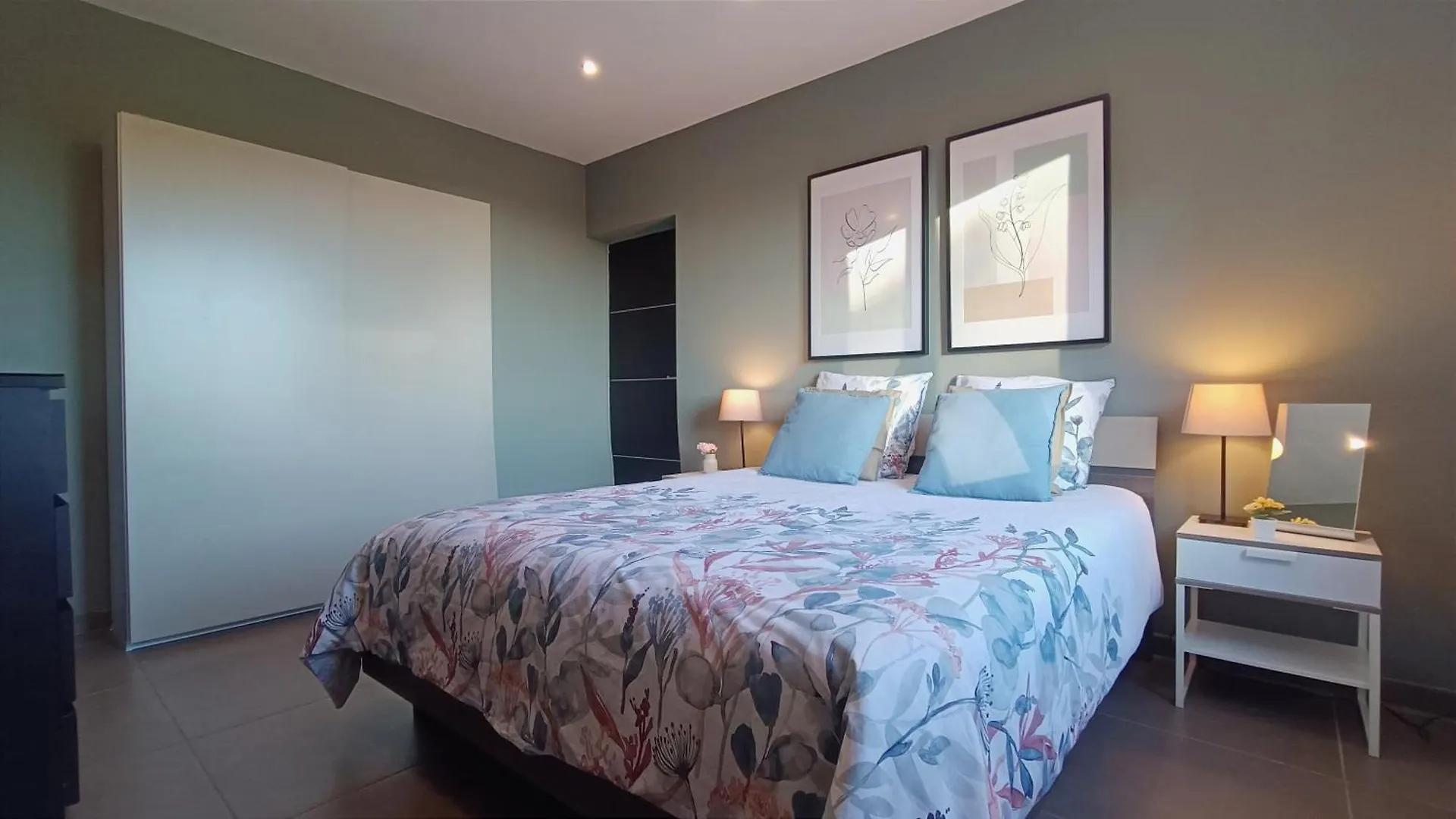 Appartement Pinede Man Yelle Sanary-sur-Mer France