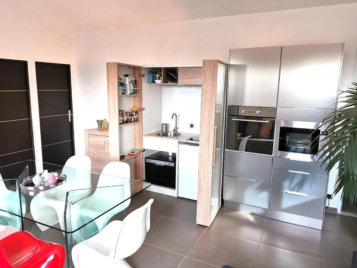 Appartement Pinede Man Yelle Sanary-sur-Mer